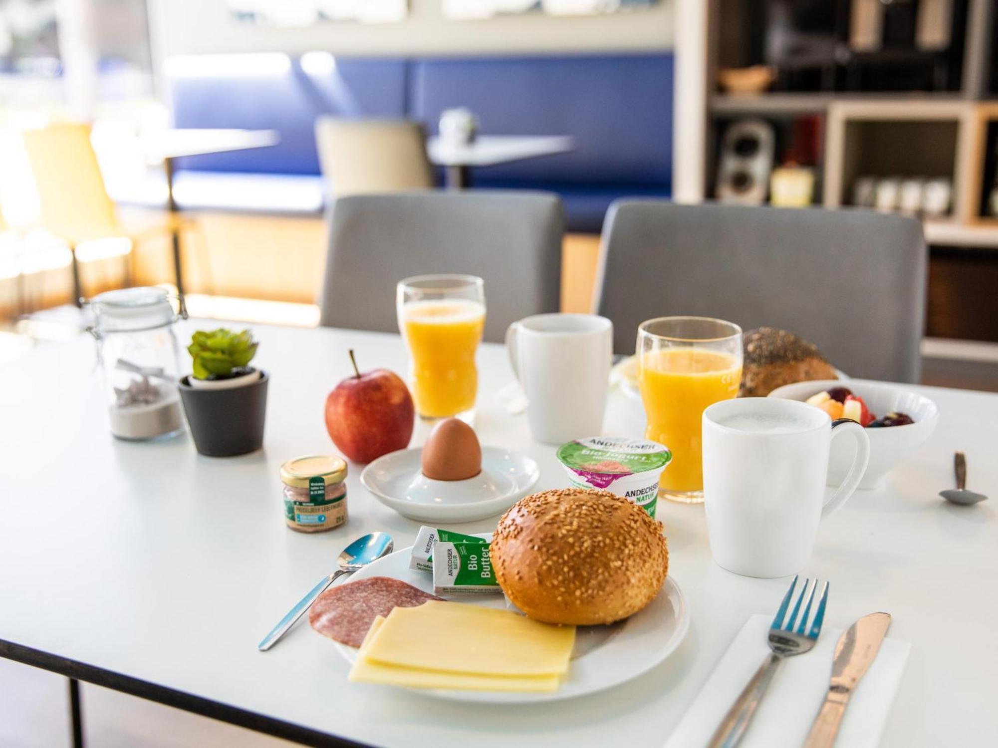 B&B Hotel Hamburg City-Ost Экстерьер фото